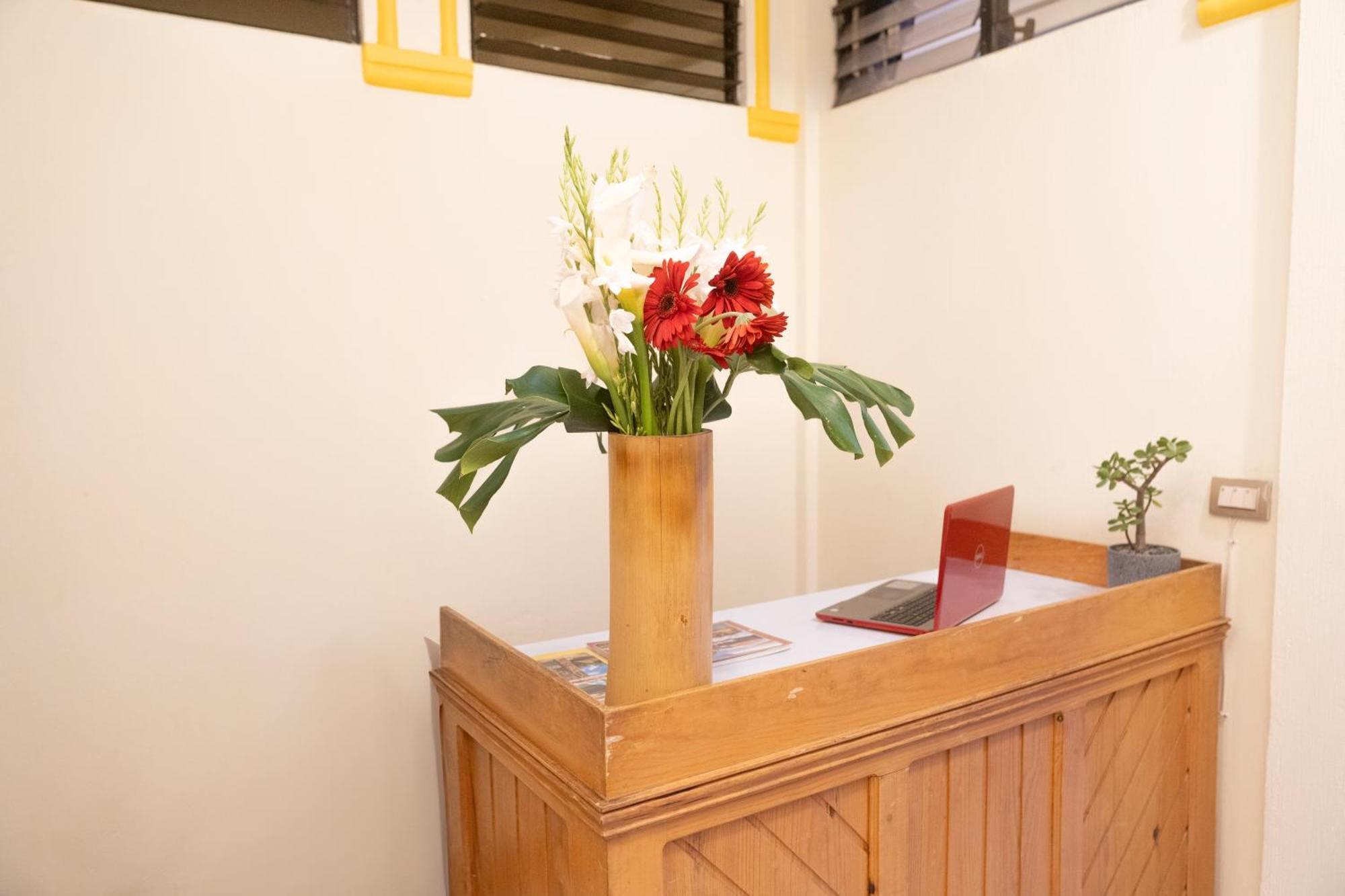 Hotel Los Manantiales Panajachel Εξωτερικό φωτογραφία
